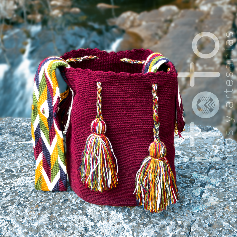 MOCHILA WAYUU VINO TINTO 5